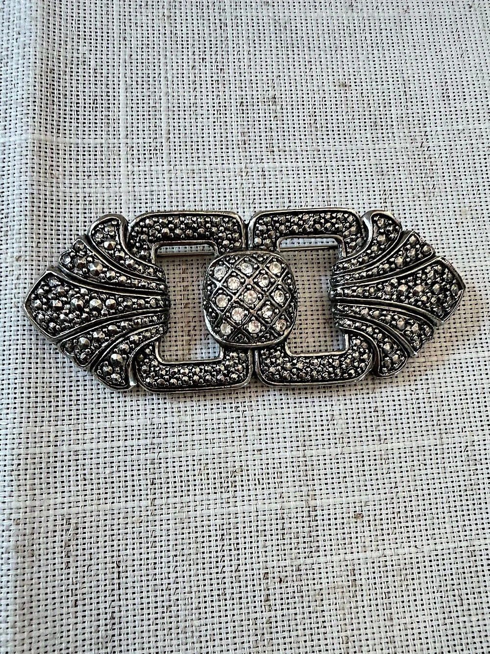 Vintage 1991 Avon Bold Romance Art Deco Buckle Brooch Scarf Slide Silver Tone